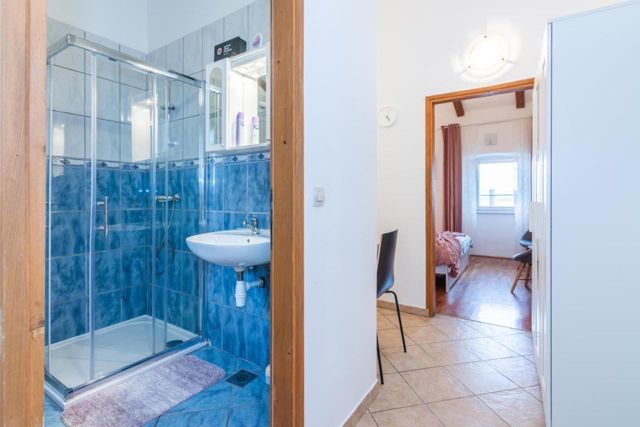 Ičići Apartment Gobac מראה חיצוני תמונה