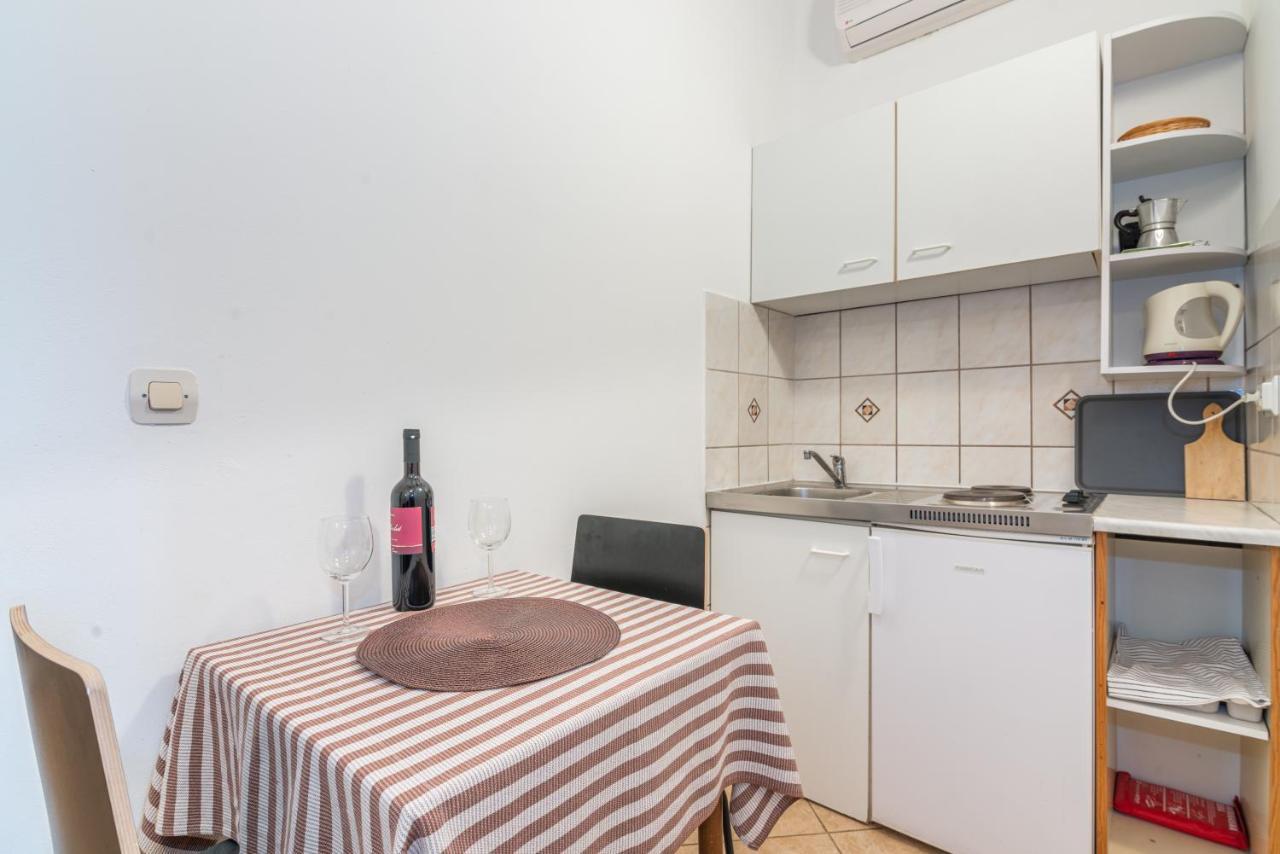 Ičići Apartment Gobac מראה חיצוני תמונה